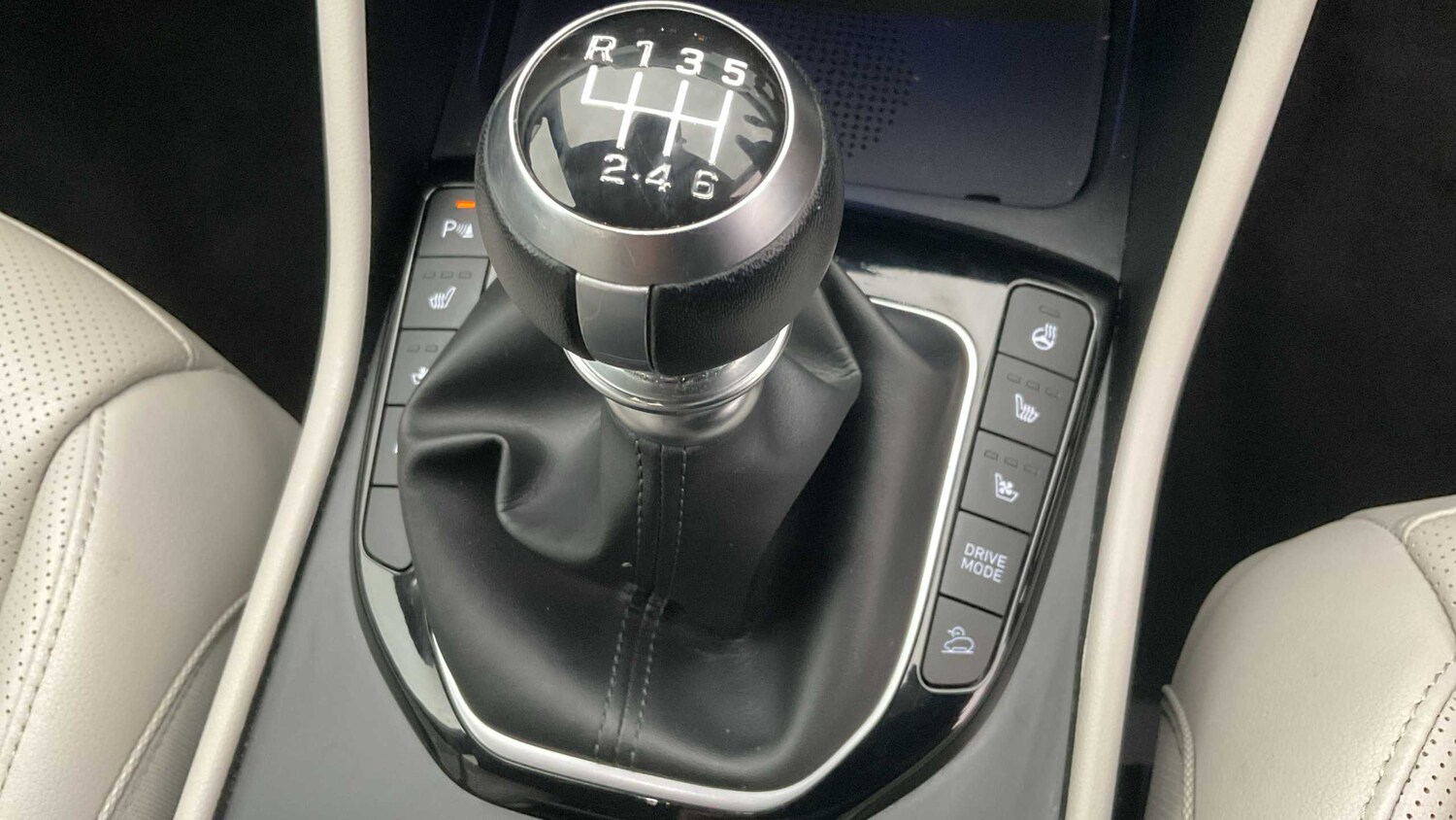 Used Hyundai TUCSON 2022 for sale - 76661992: Photo 16