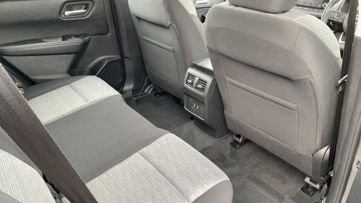 Used Nissan X-Trail 2025 for sale - 77333782: Photo 12