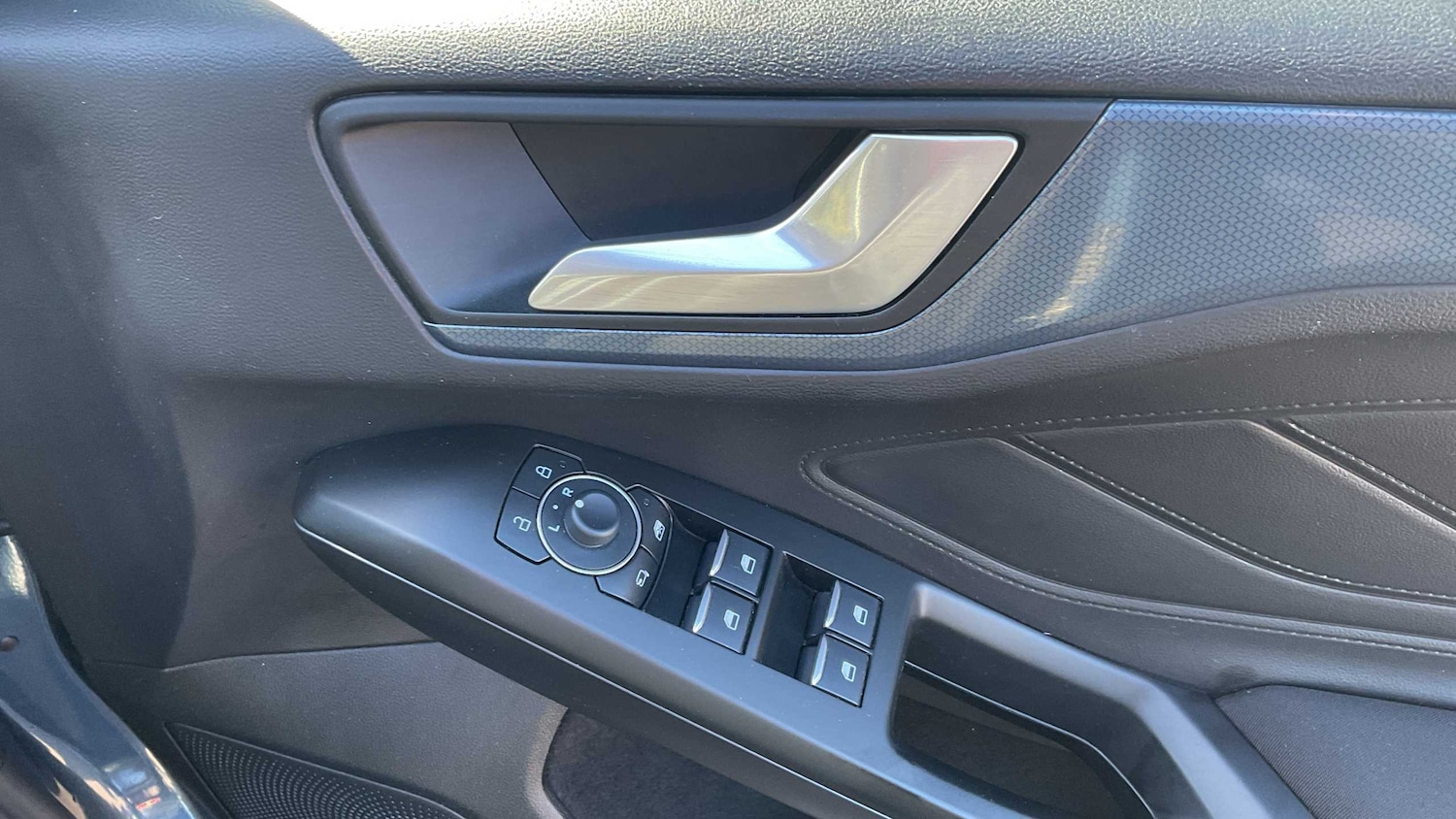 Used Ford Focus 2023 for sale - 76540758: Photo 30