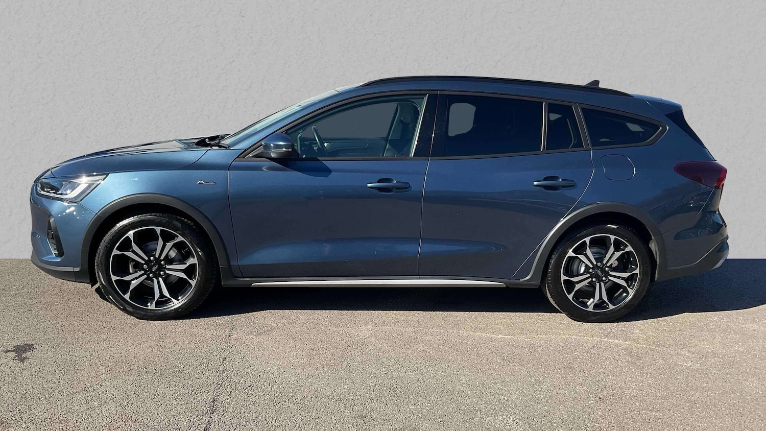 Used Ford Focus 2023 for sale - 76540758: Photo 7