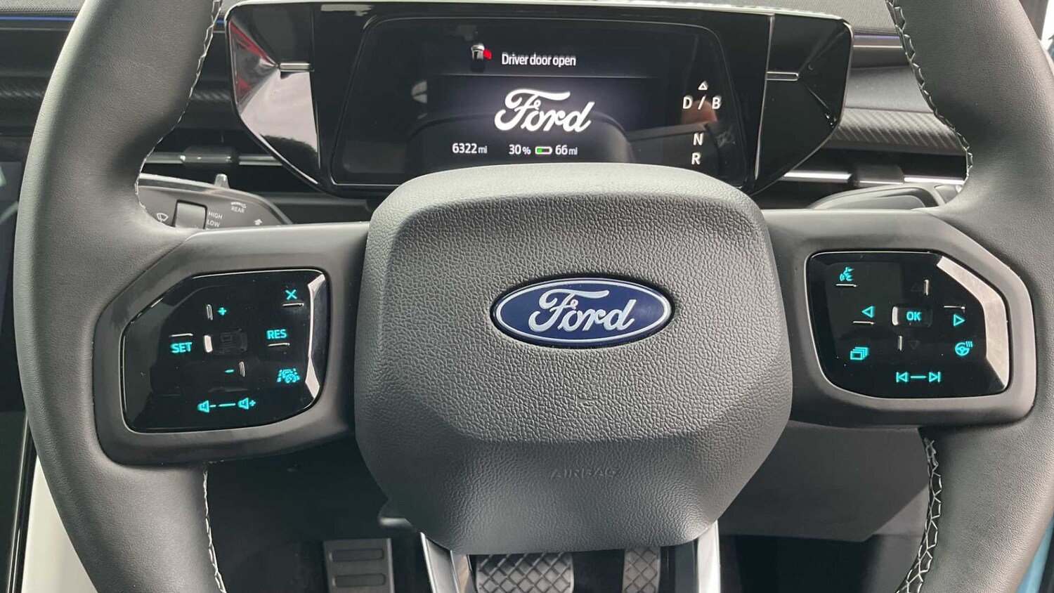 Used Ford Explorer 2024 for sale - 76192071: Photo 14