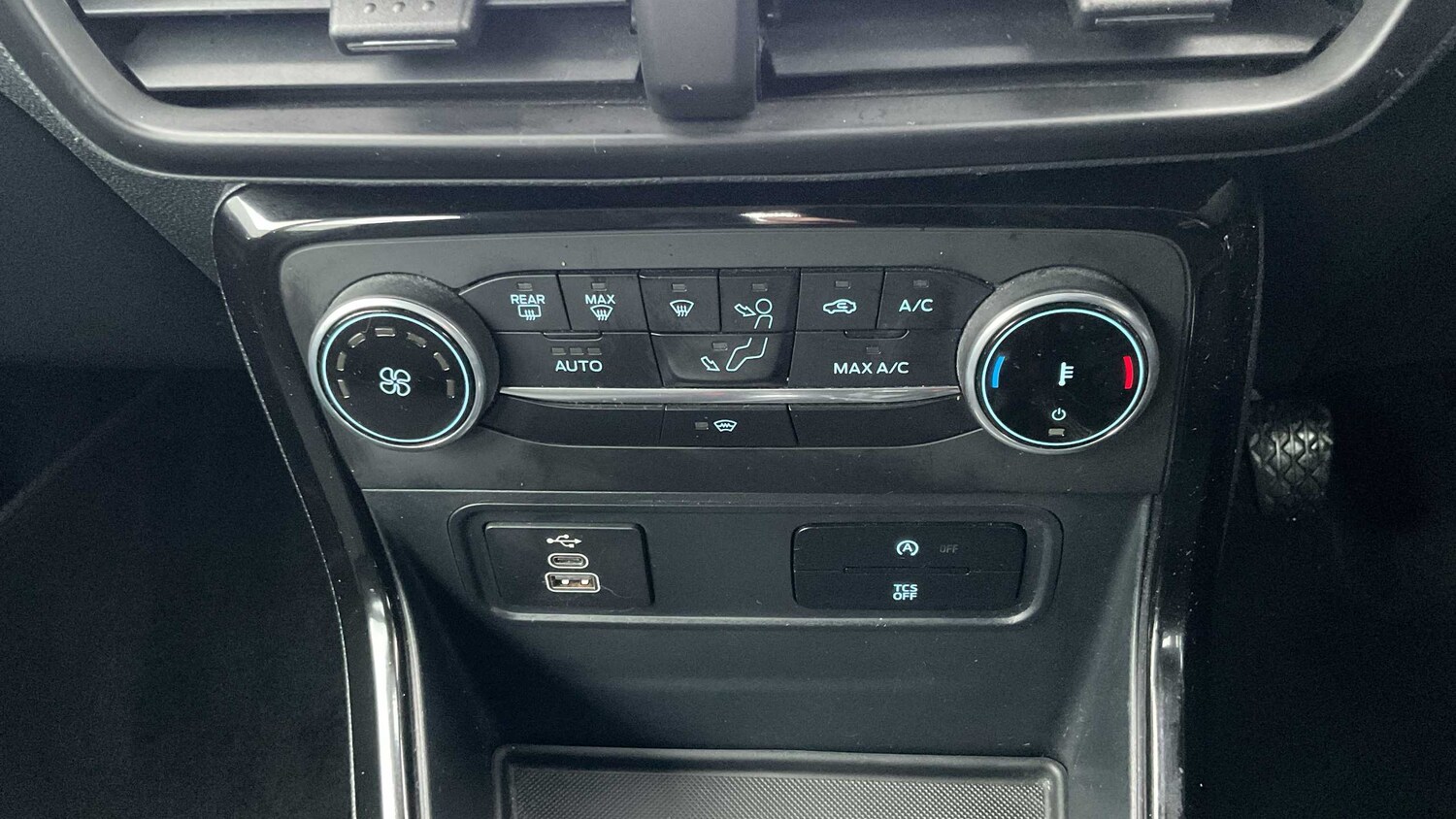 Used Ford Ecosport 2022 for sale - 76955251: Photo 16