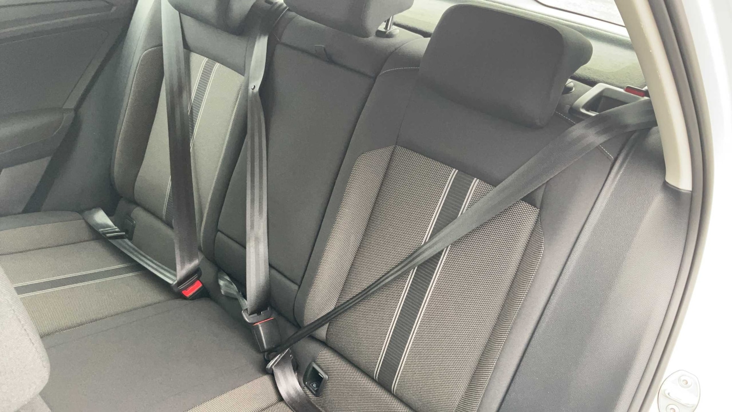 Used Volkswagen T-Roc 2019 for sale - 77648888: Photo 14