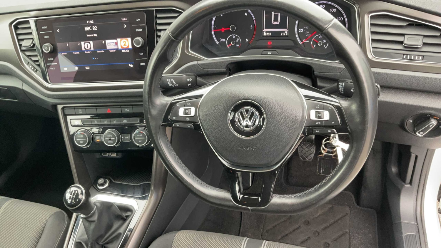 Used Volkswagen T-Roc 2019 for sale - 77648888: Photo 9