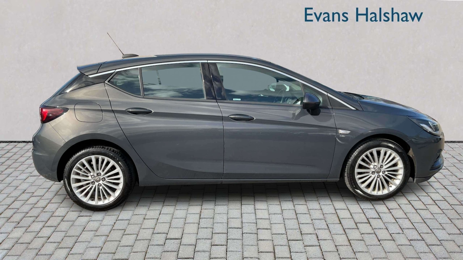 Used Vauxhall Astra 2016 for sale - 77842495: Photo 3