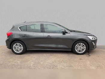Used Ford Focus 2019 for sale - 76141711: Photo 3