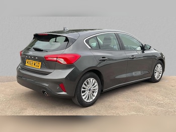 Used Ford Focus 2019 for sale - 76141711: Photo 4
