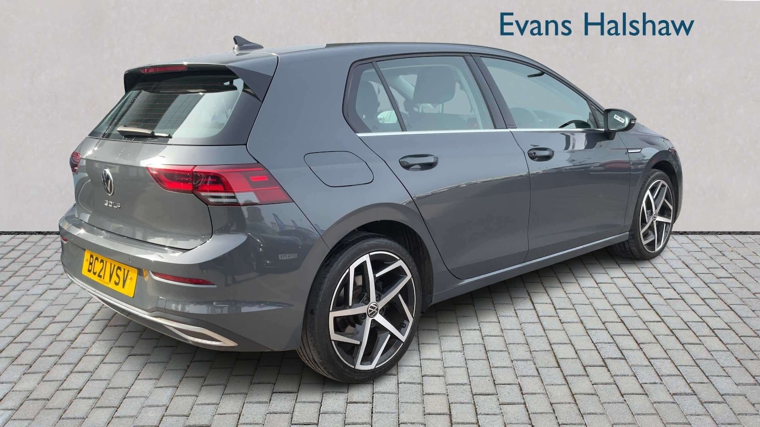 Used Volkswagen Golf 2021 for sale - 78209061: Photo 2