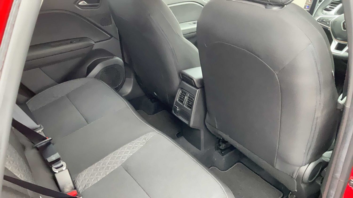 Used Renault Captur 2024 for sale - 78010463: Photo 12