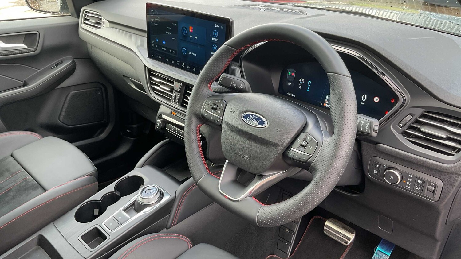 Used Ford Kuga 2024 for sale - 77414856: Photo 15