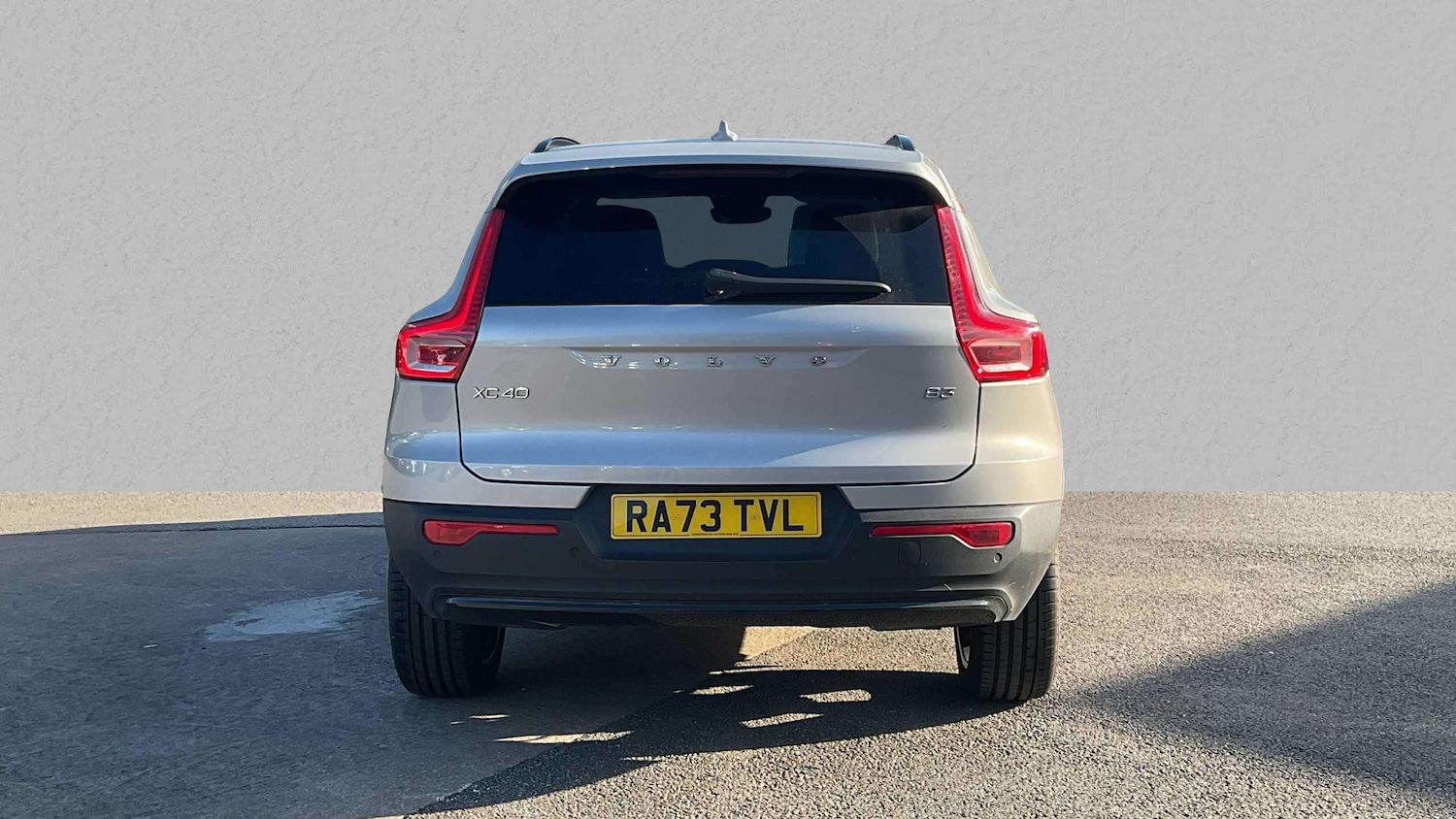 Used Volvo XC40 2024 for sale - 76125869: Photo 5