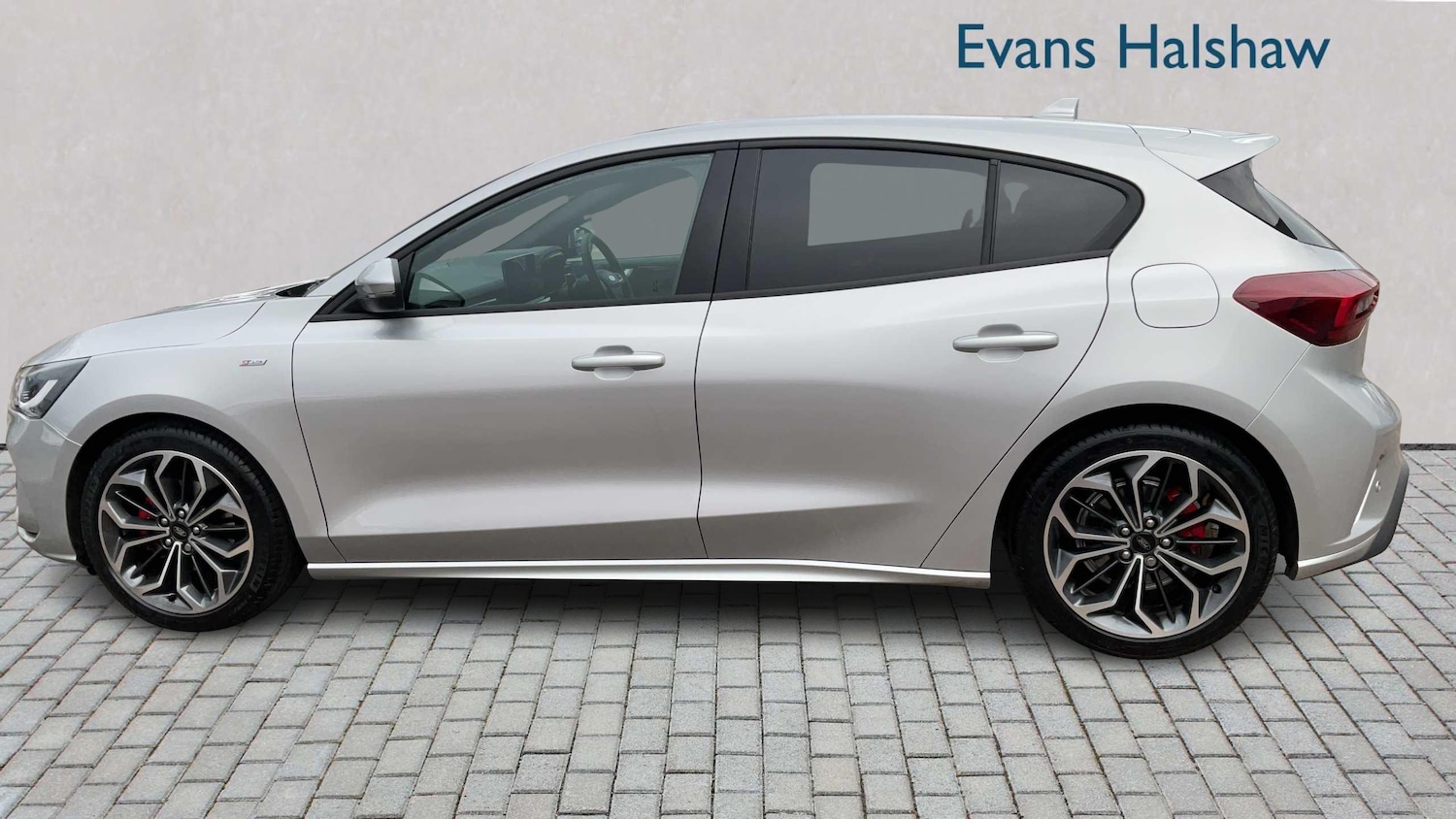 Used Ford Focus 2025 for sale - 77942979: Photo 3