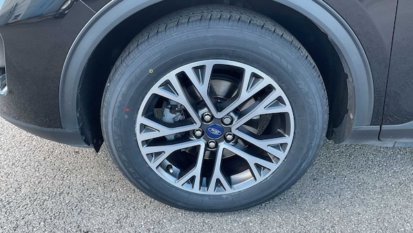 Used Ford Kuga 2023 for sale - 75944399: Photo 12