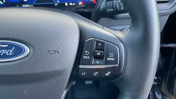 Used Ford Kuga 2023 for sale - 75944399: Photo 30