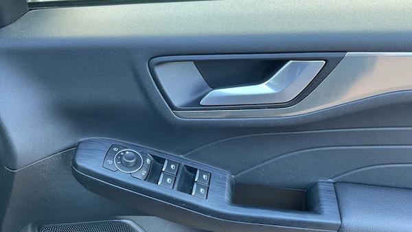 Used Ford Kuga 2023 for sale - 75944399: Photo 32