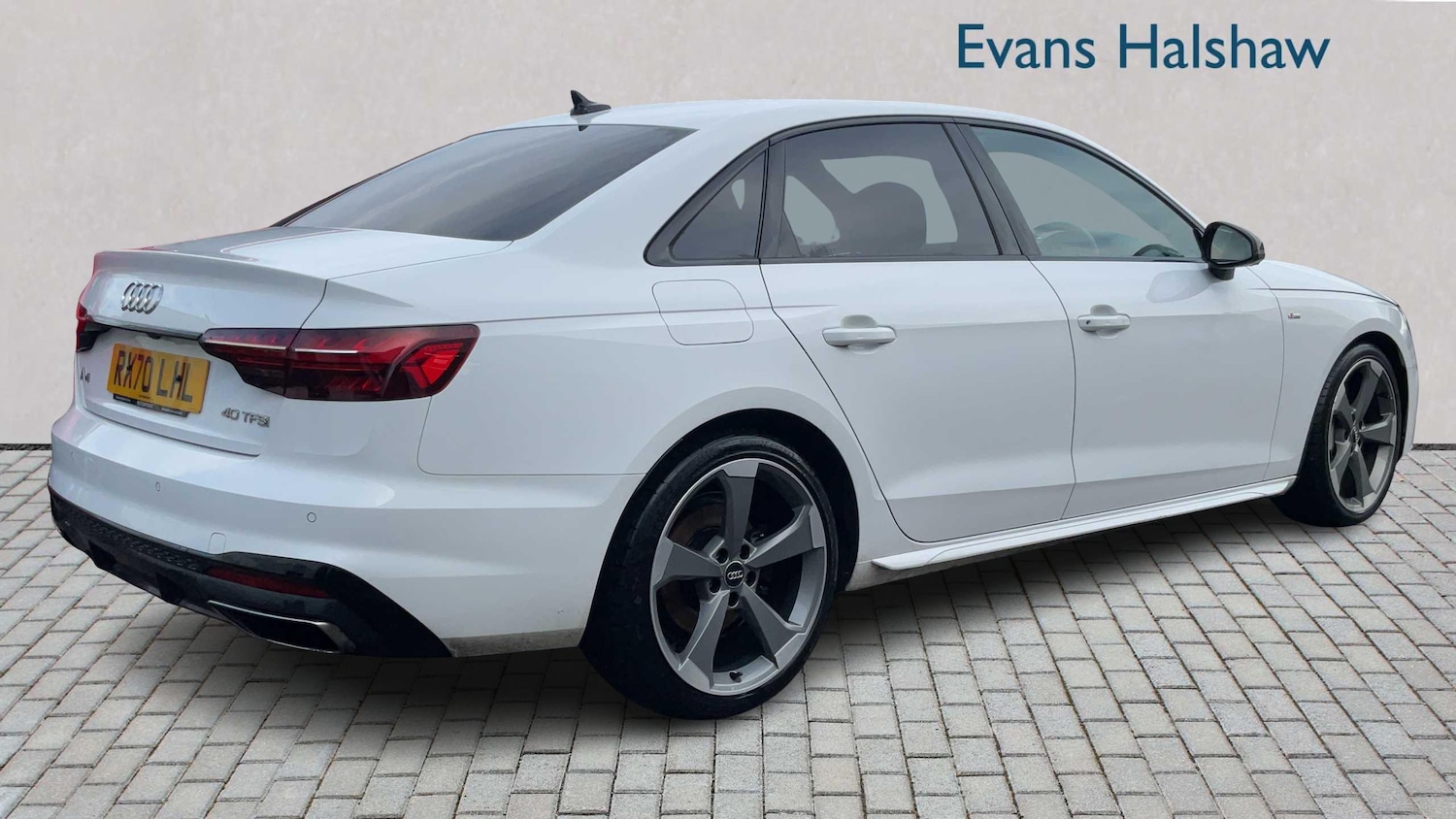 Used Audi A4 2020 for sale - 77206384: Photo 2