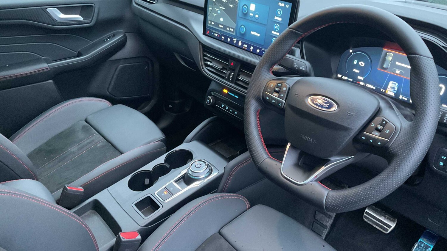 Used Ford Kuga 2025 for sale - 78187905: Photo 8