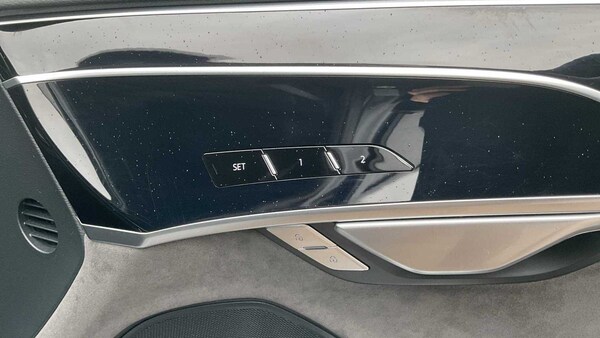 Used Audi A8 2021 for sale - 76310853: Photo 27