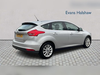 Used Ford Focus 2017 for sale - 76529218: Photo