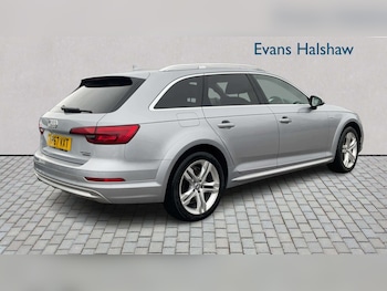 Used Audi A4 Allroad 2017 for sale - 77740796: Photo