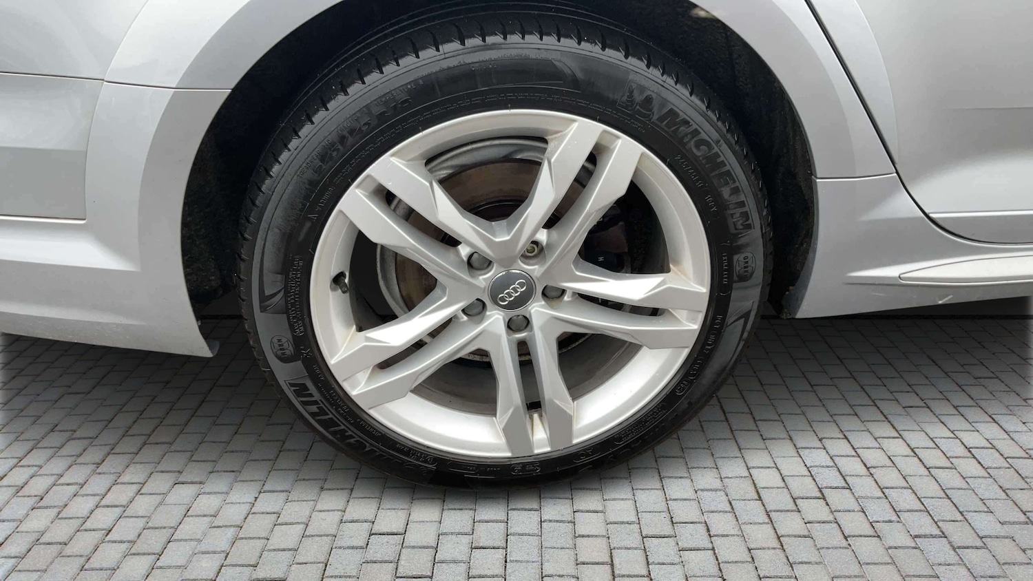 Used Audi A4 Allroad 2017 for sale - 77740796: Photo 6