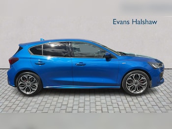 Used Ford Focus 2023 for sale - 78551235: Photo