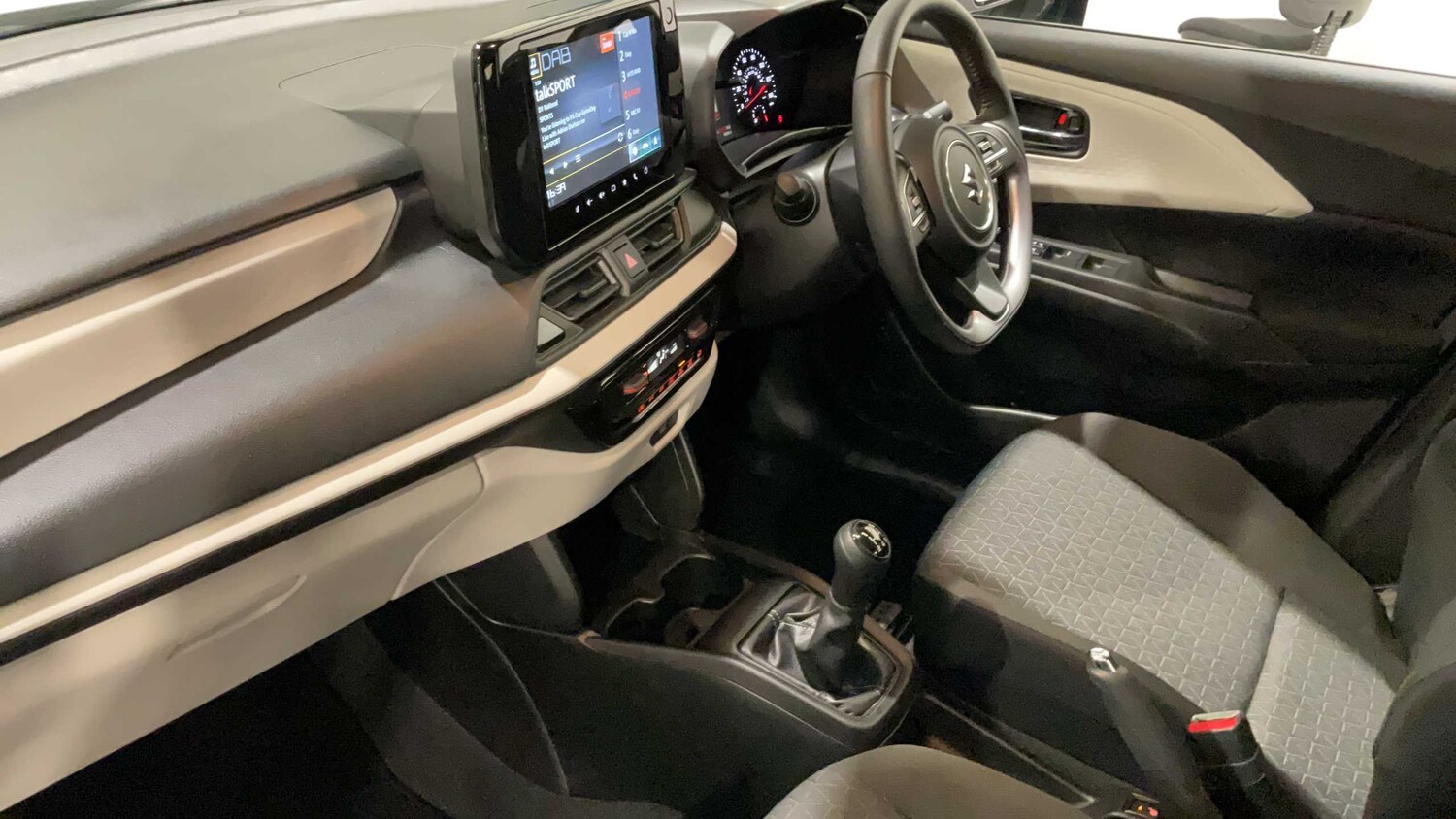 Used Suzuki Swift 2025 for sale - 77051479: Photo 13