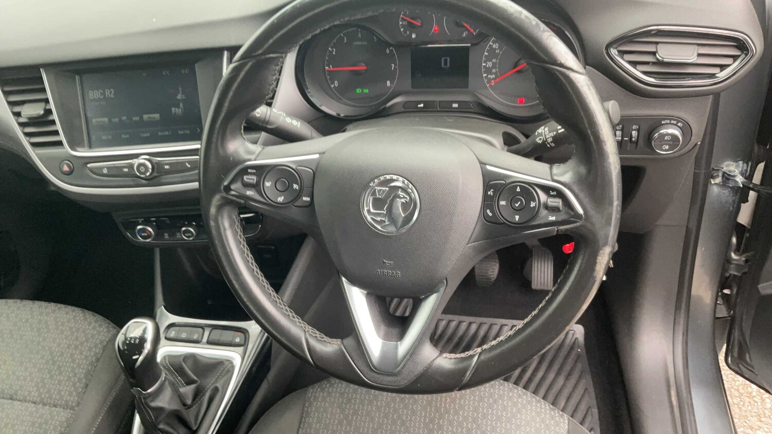 Used Vauxhall Crossland X 2018 for sale - 78221256: Photo 9