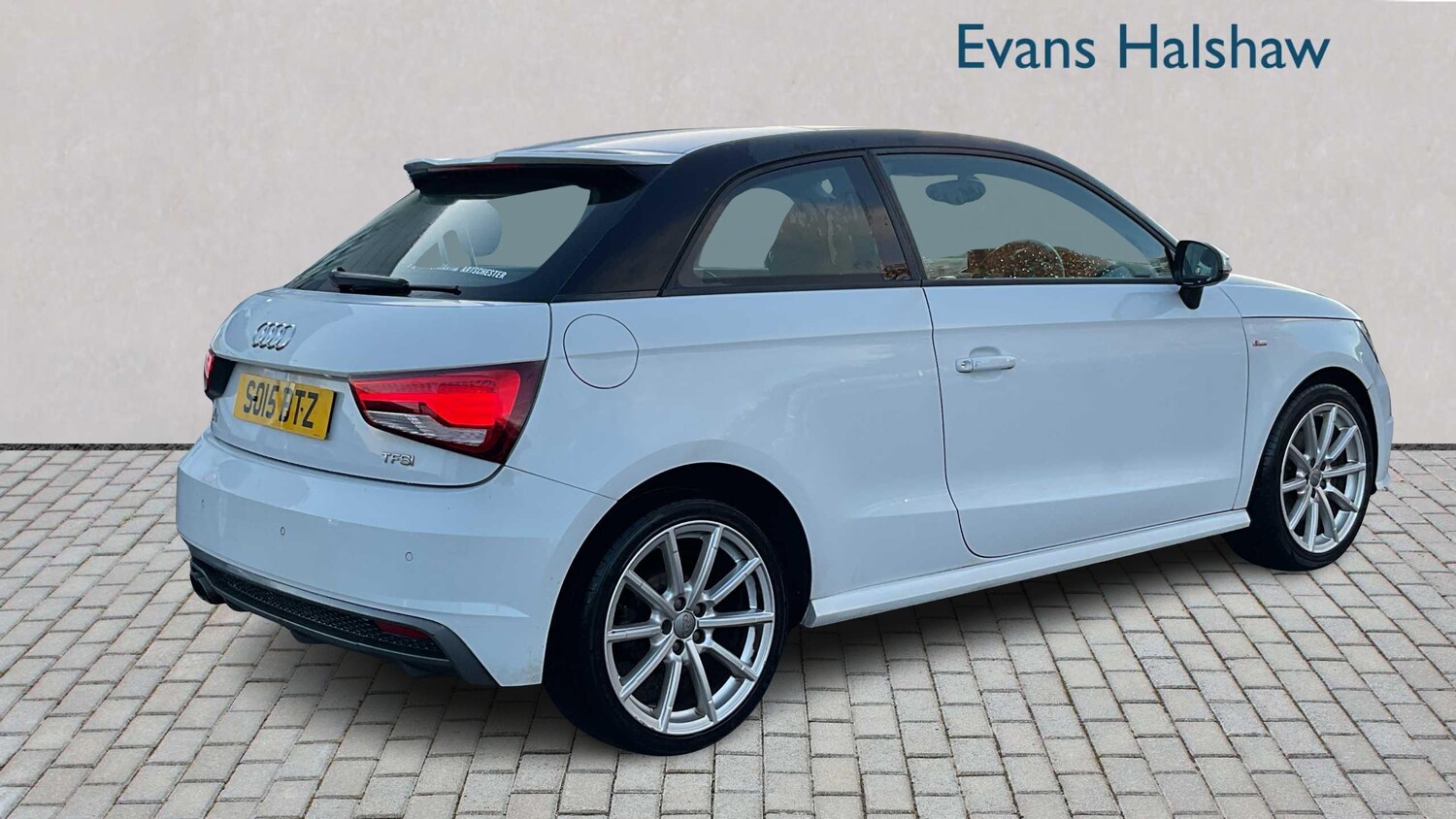 Used Audi A1 2015 for sale - 76390629: Photo 4