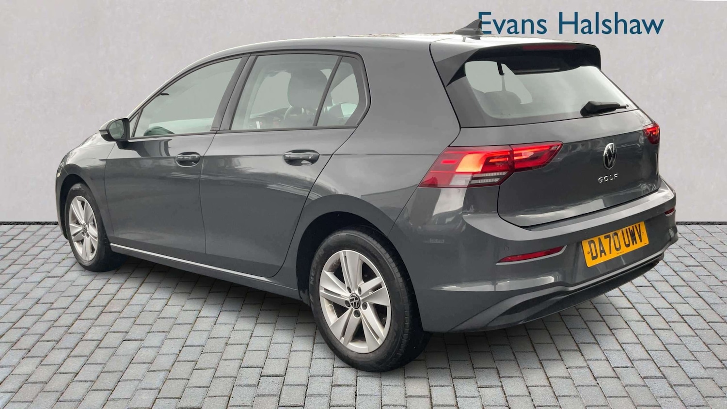 Used Volkswagen Golf 2020 for sale - 77943234: Photo 2