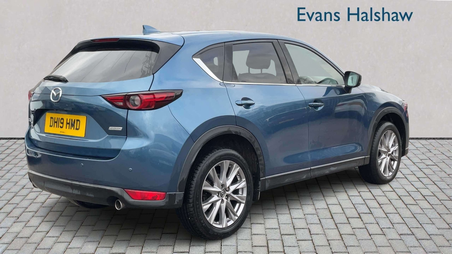 Used Mazda CX-5 2019 for sale - 77827299: Photo 2