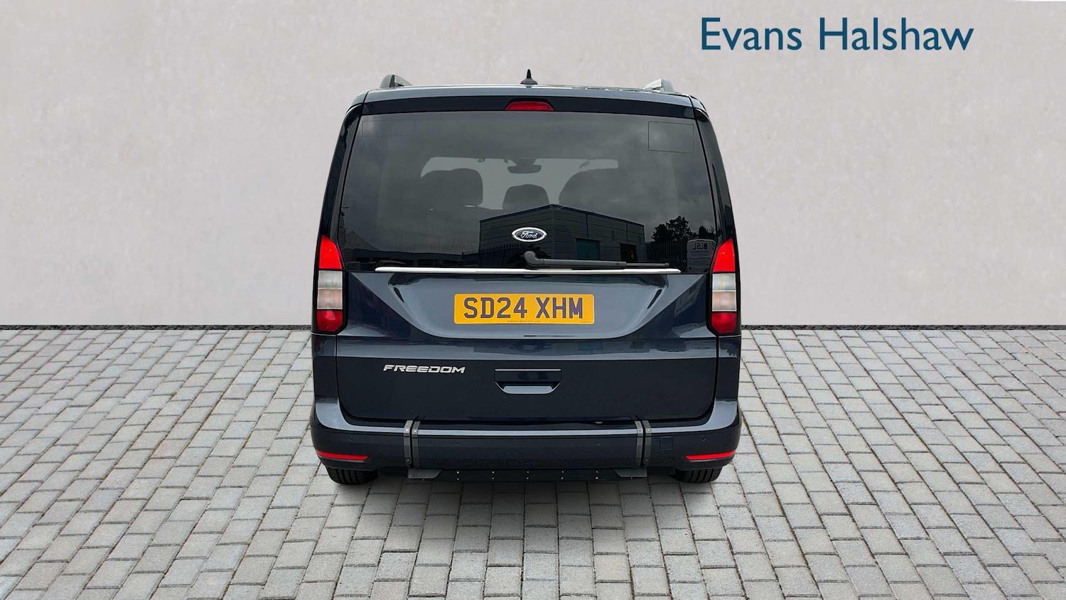 Used Ford Tourneo Connect 2024 for sale - 76732383: Photo 6