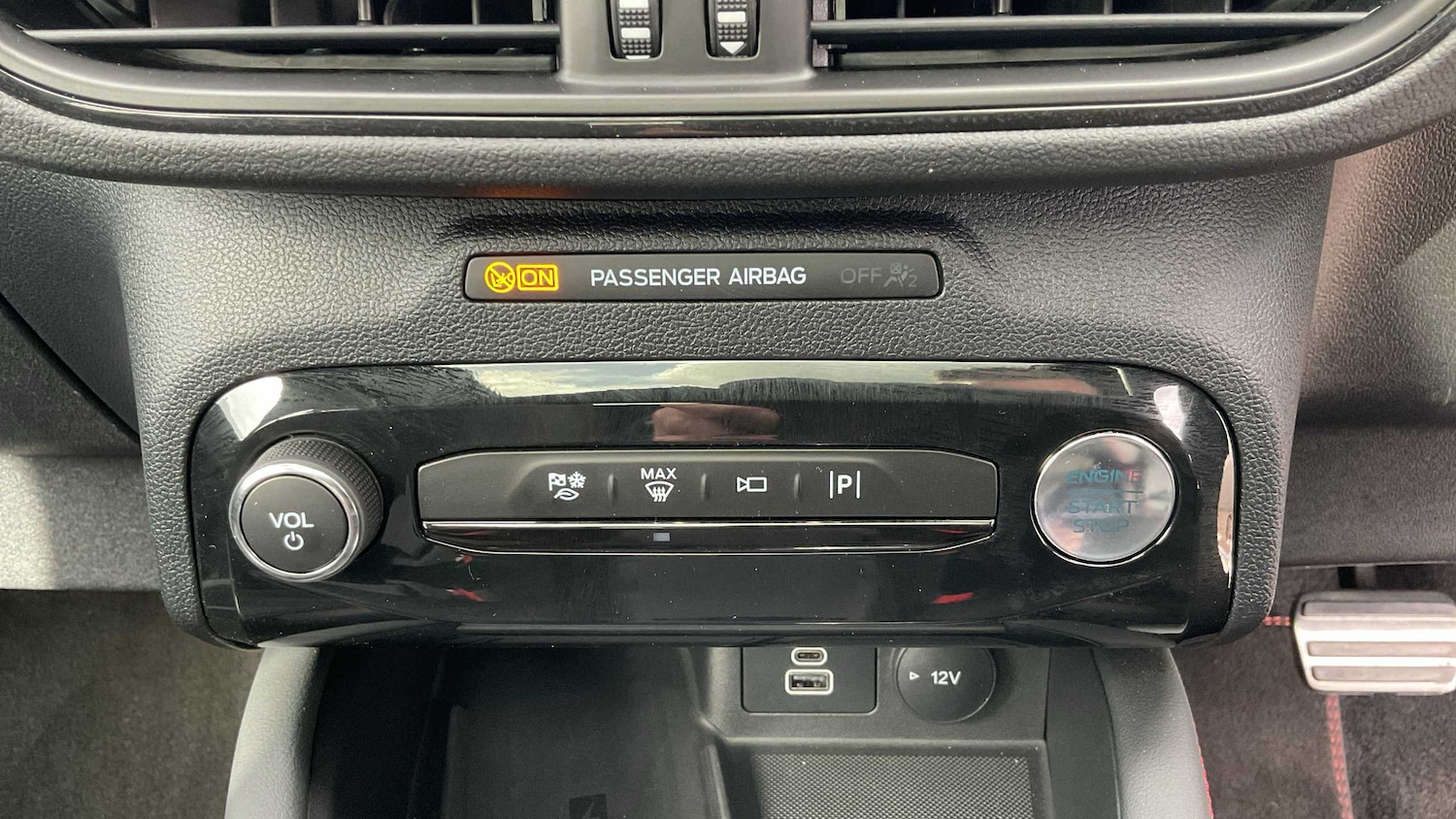 Used Ford Kuga 2024 for sale - 76100611: Photo 24