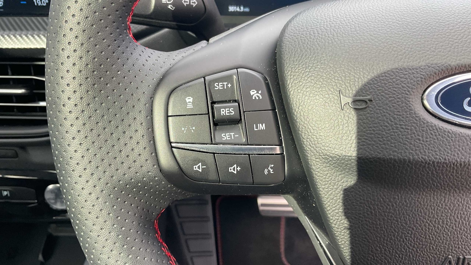 Used Ford Kuga 2024 for sale - 76100611: Photo 27