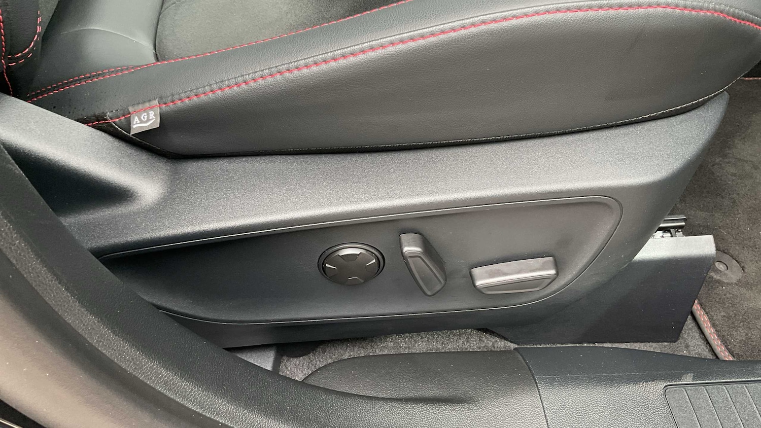 Used Ford Kuga 2024 for sale - 76100611: Photo 31