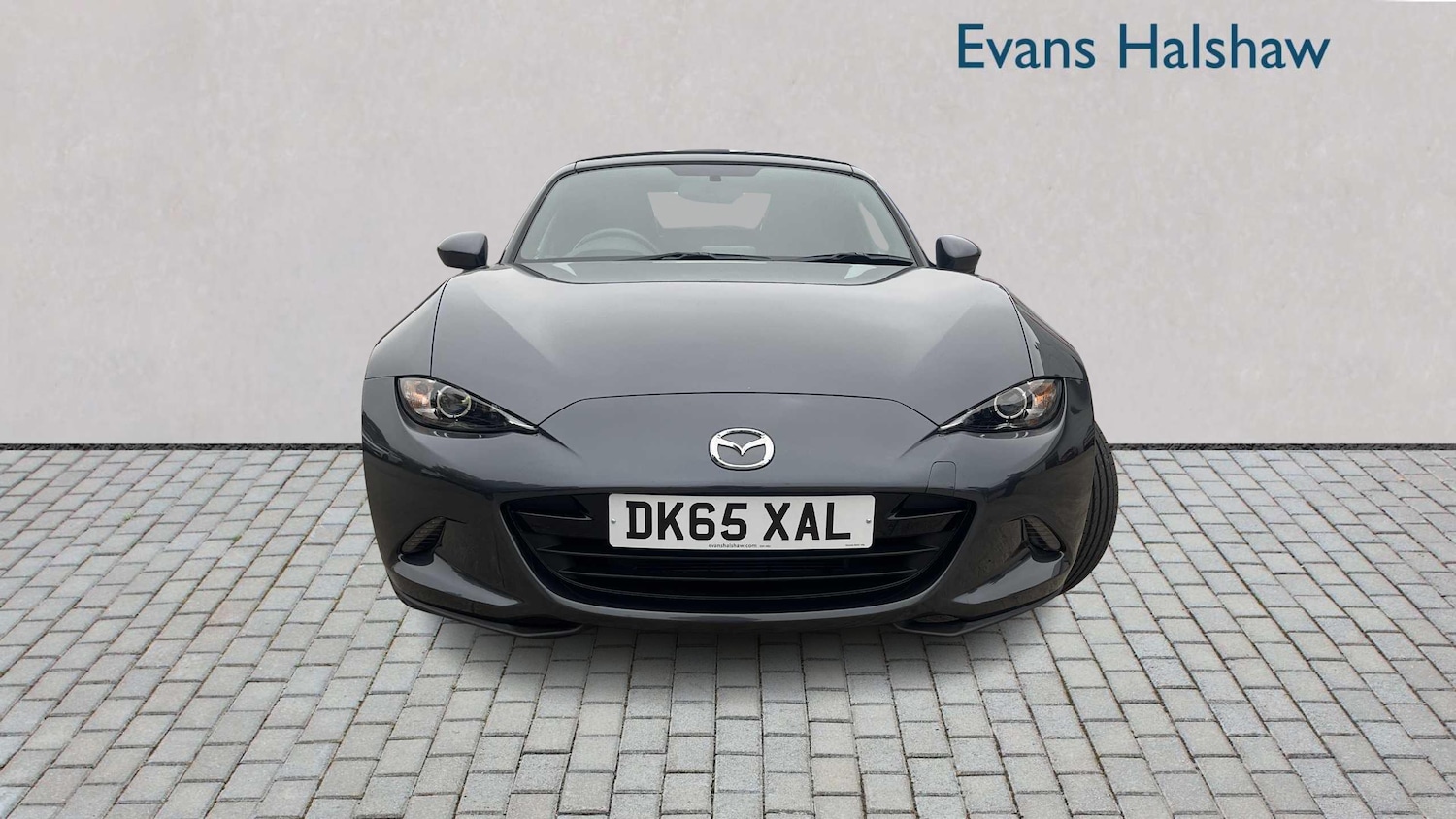 Used Mazda MX-5 2015 for sale - 76252192: Photo 2
