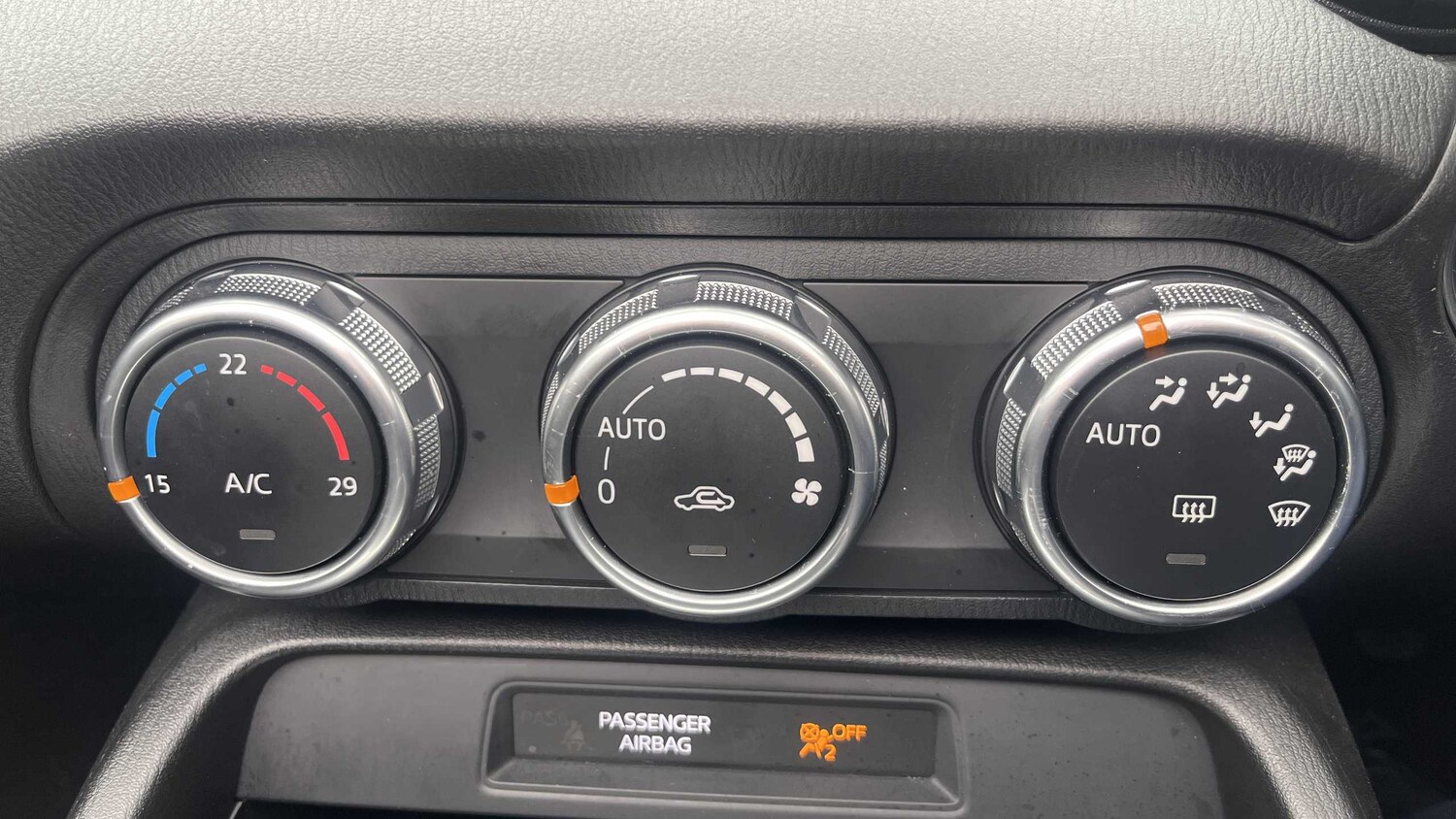 Used Mazda MX-5 2015 for sale - 76252192: Photo 26