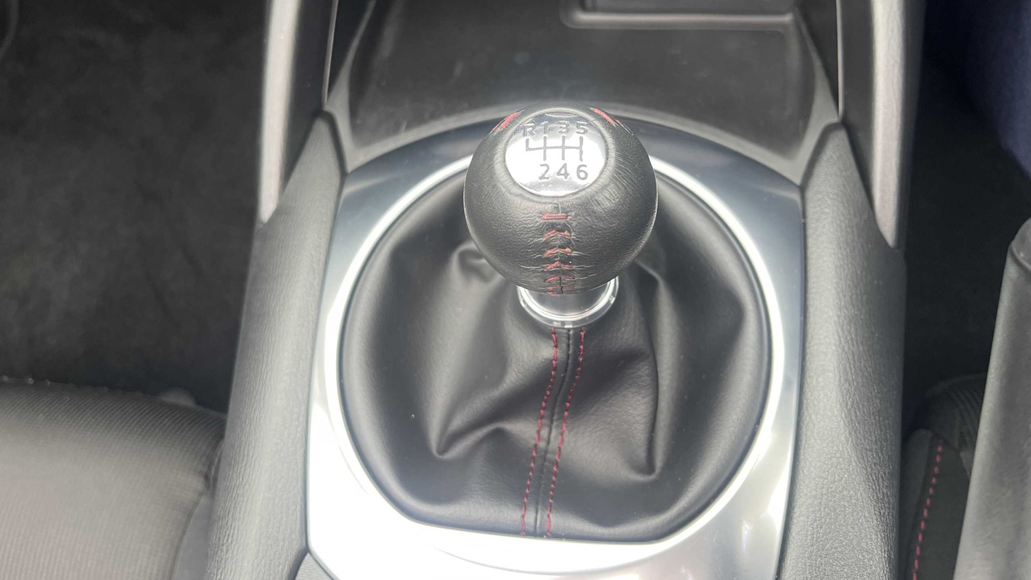 Used Mazda MX-5 2015 for sale - 76252192: Photo 29
