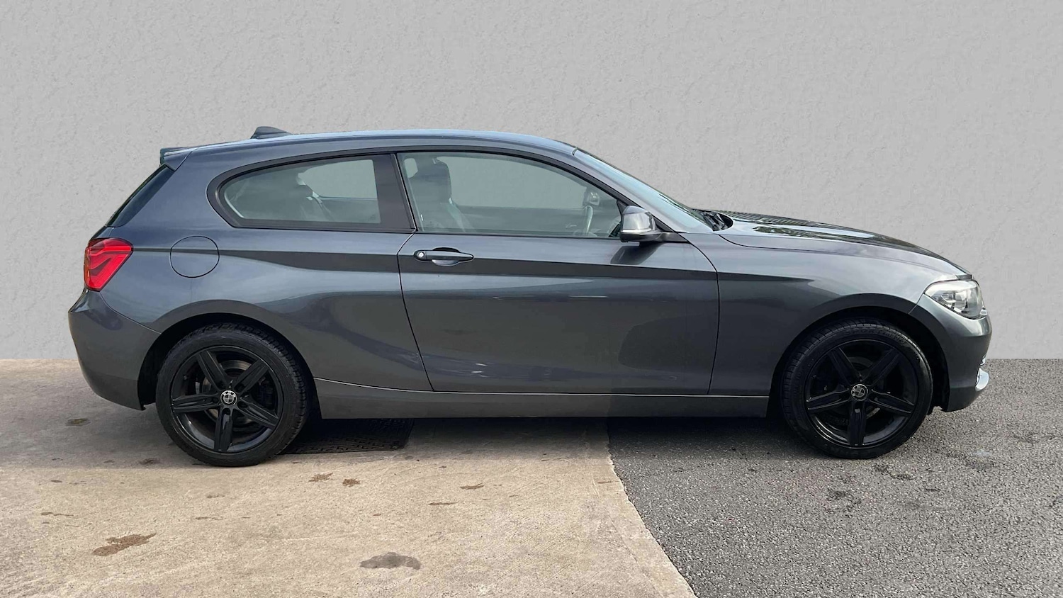 Used BMW 1 Series 2018 for sale - 76113415: Photo 3