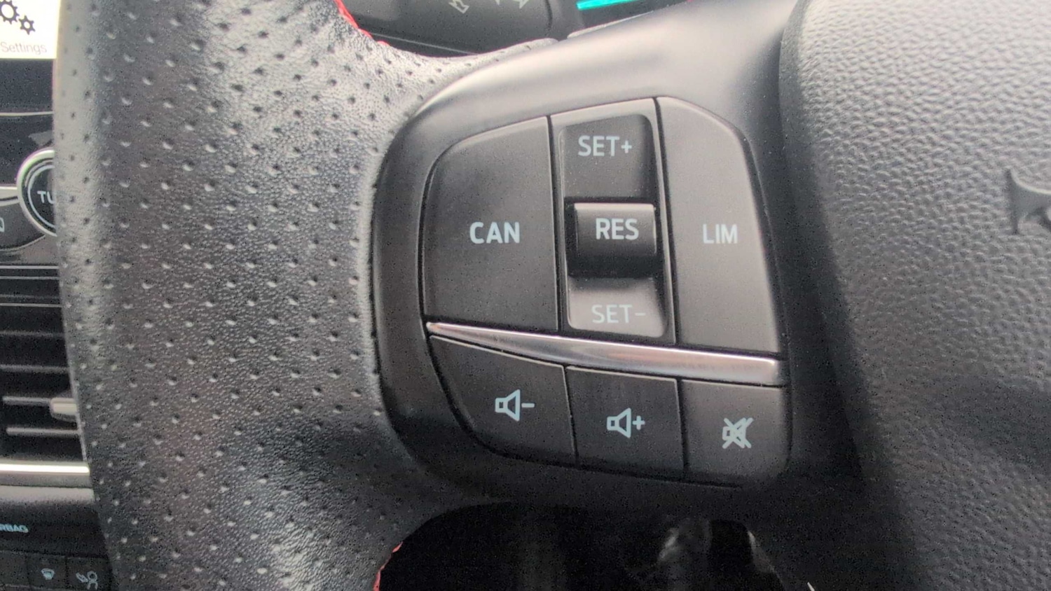 Used Ford Fiesta 2019 for sale - 76252191: Photo 24