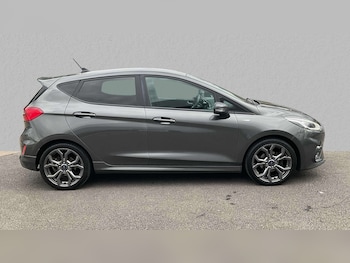 Used Ford Fiesta 2019 for sale - 76252191: Photo