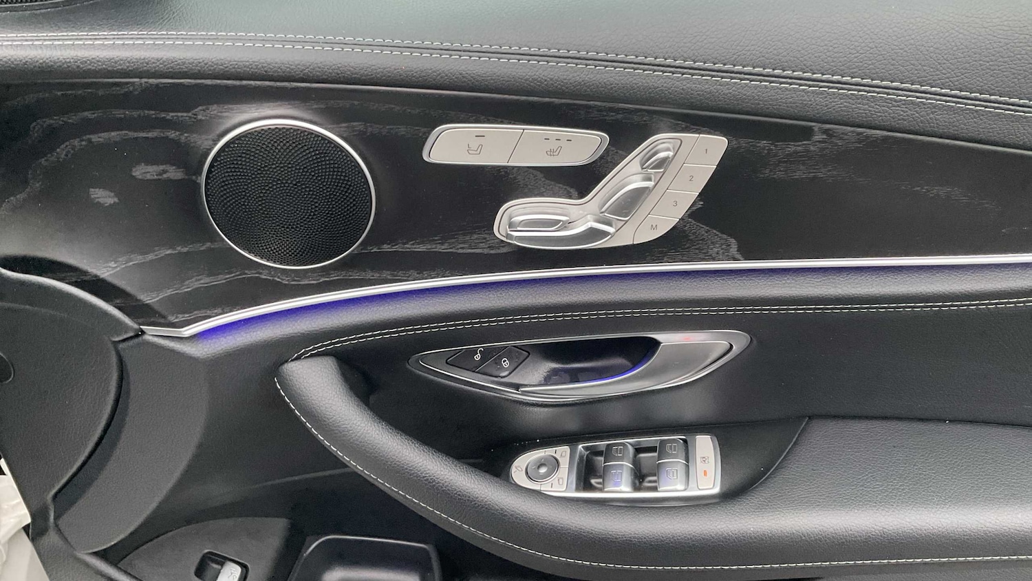 Used Mercedes-Benz E Class 2019 for sale - 76774214: Photo 12