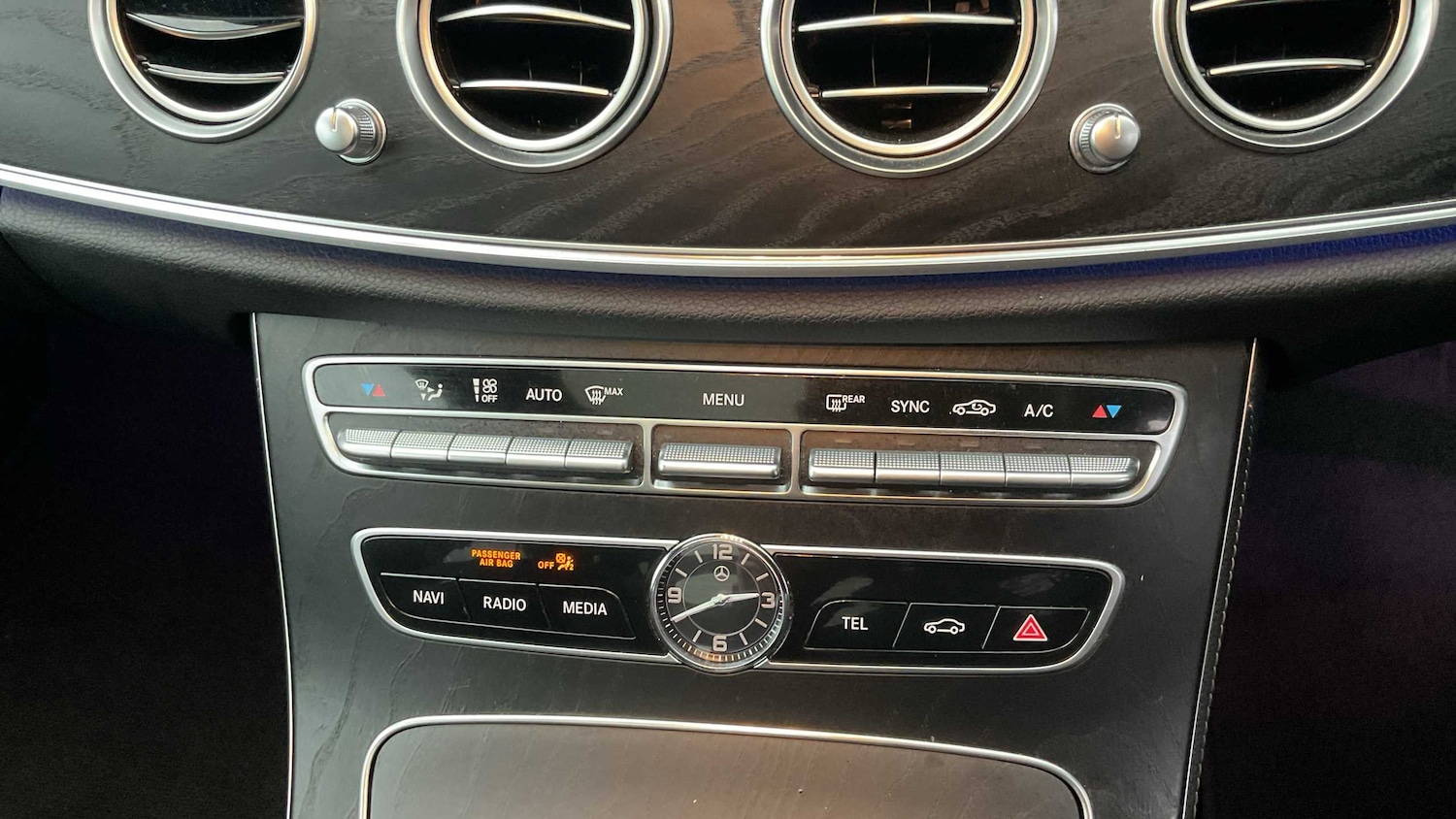 Used Mercedes-Benz E Class 2019 for sale - 76774214: Photo 16