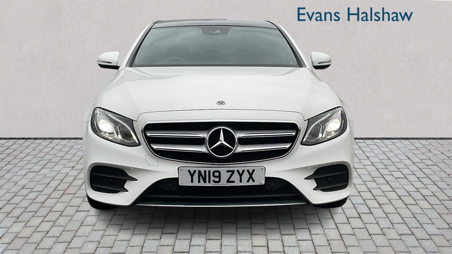 Used Mercedes-Benz E Class 2019 for sale - 76774214: Photo 2