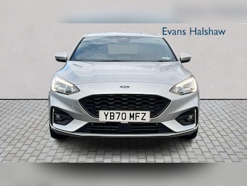 Used Ford Focus 2021 for sale - 76875865: Photo