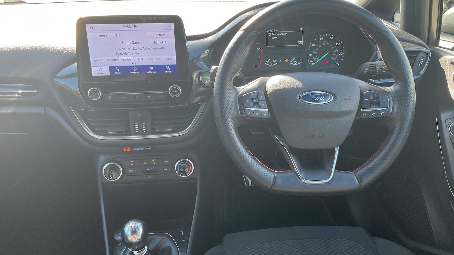 Used Ford Fiesta 2020 for sale - 75931038: Photo 17