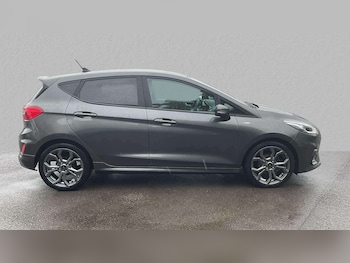 Used Ford Fiesta 2020 for sale - 75931038: Photo