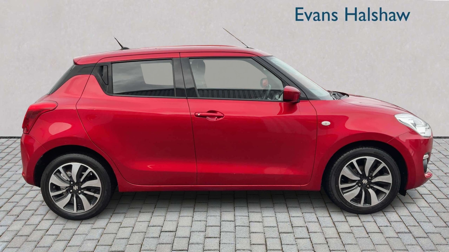 Used Suzuki Swift 2020 for sale - 77698780: Photo 3