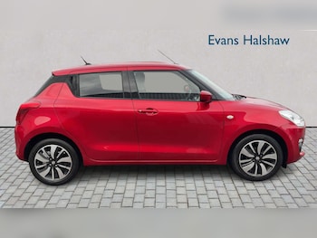 Used Suzuki Swift 2020 for sale - 77698780: Photo