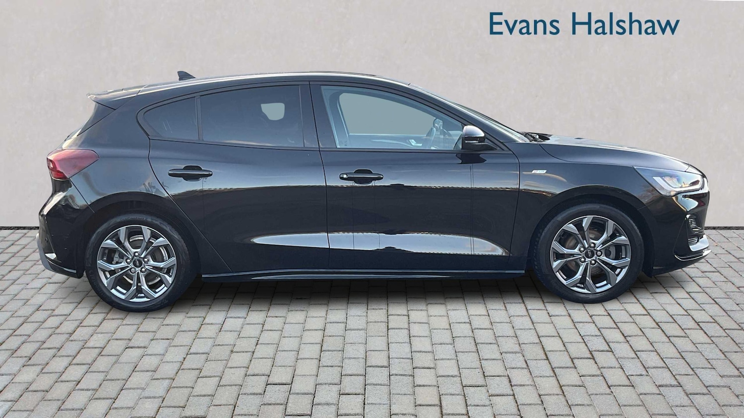 Used Ford Focus 2024 for sale - 77011251: Photo 3